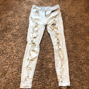 COPY - super stretchy ripped jeans